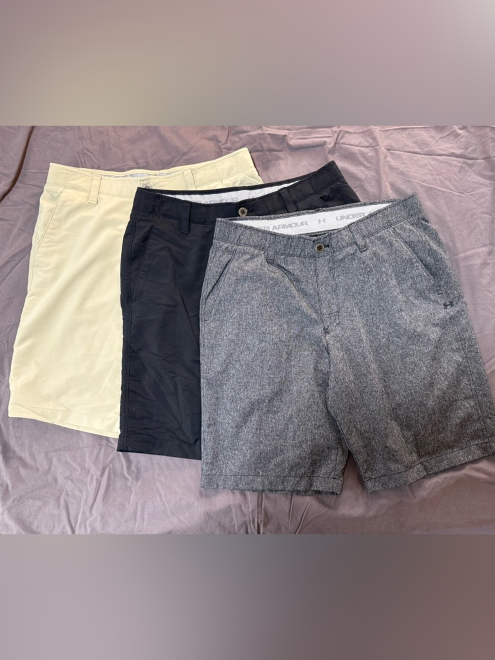 Under Armour Loose HeatGear Men’s Performance Stretch Shorts - 10 inch (Lot of 3